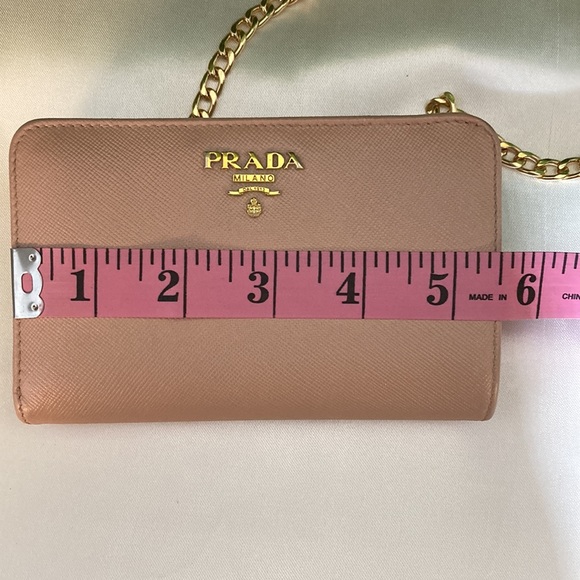 ❤️ Prada Saffiano Leather Wallet On Chain